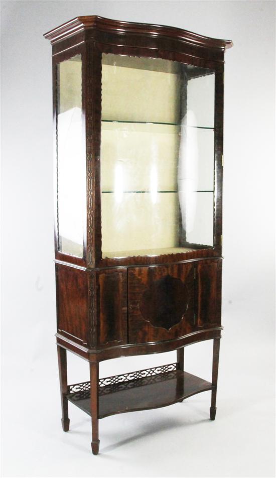 Serpentine front display cabinet(-)
